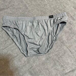 N2N Bodywear Bamboo Stretch Briefs Size Medium NWT